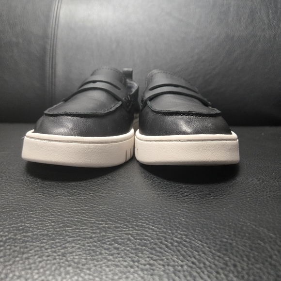 Vionic Women's Size 8 Uptown Black Leather Loafers - Picture 5 of 12